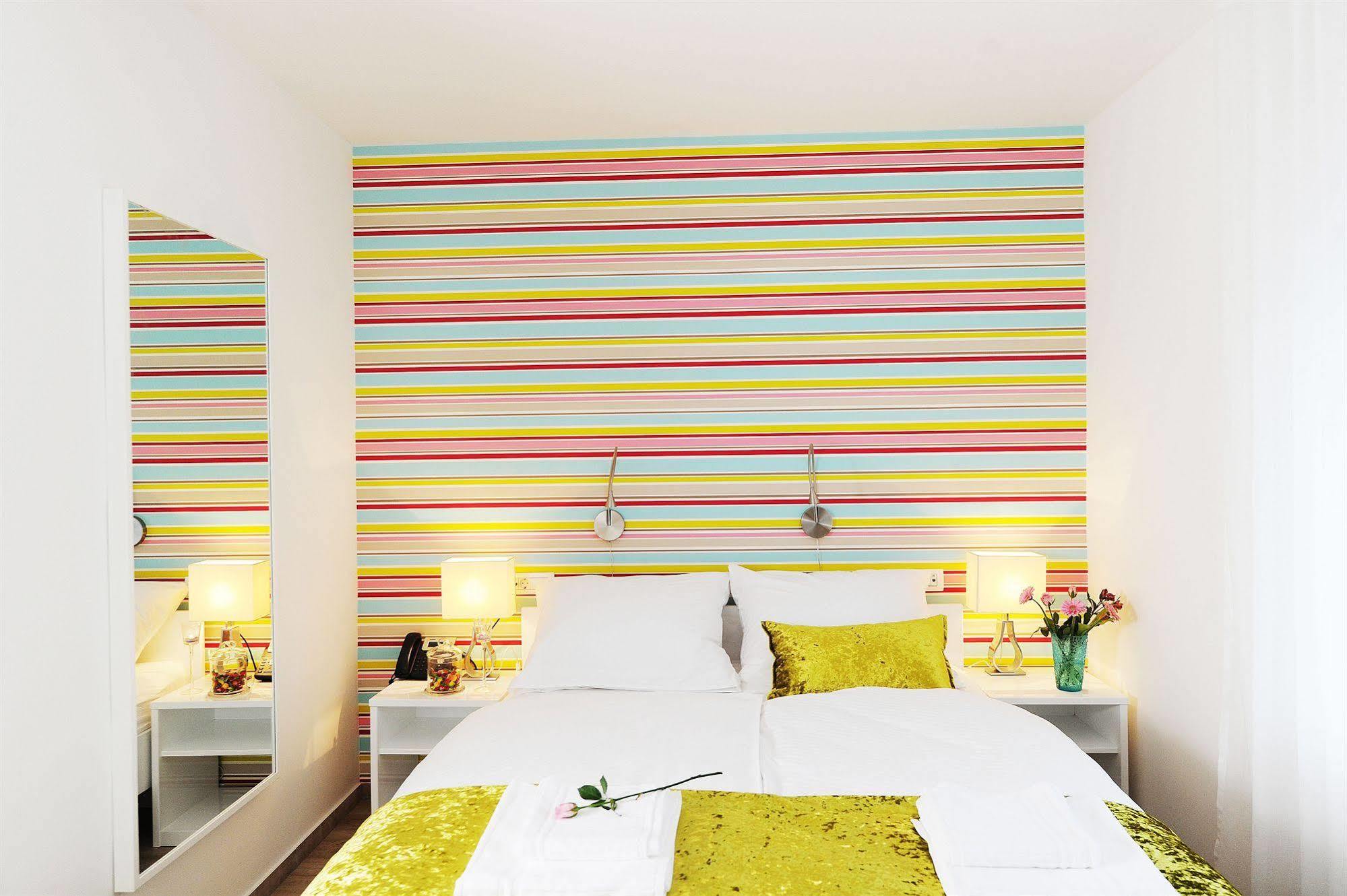 ليوبليانا Garni Hotel Azur المظهر الخارجي الصورة